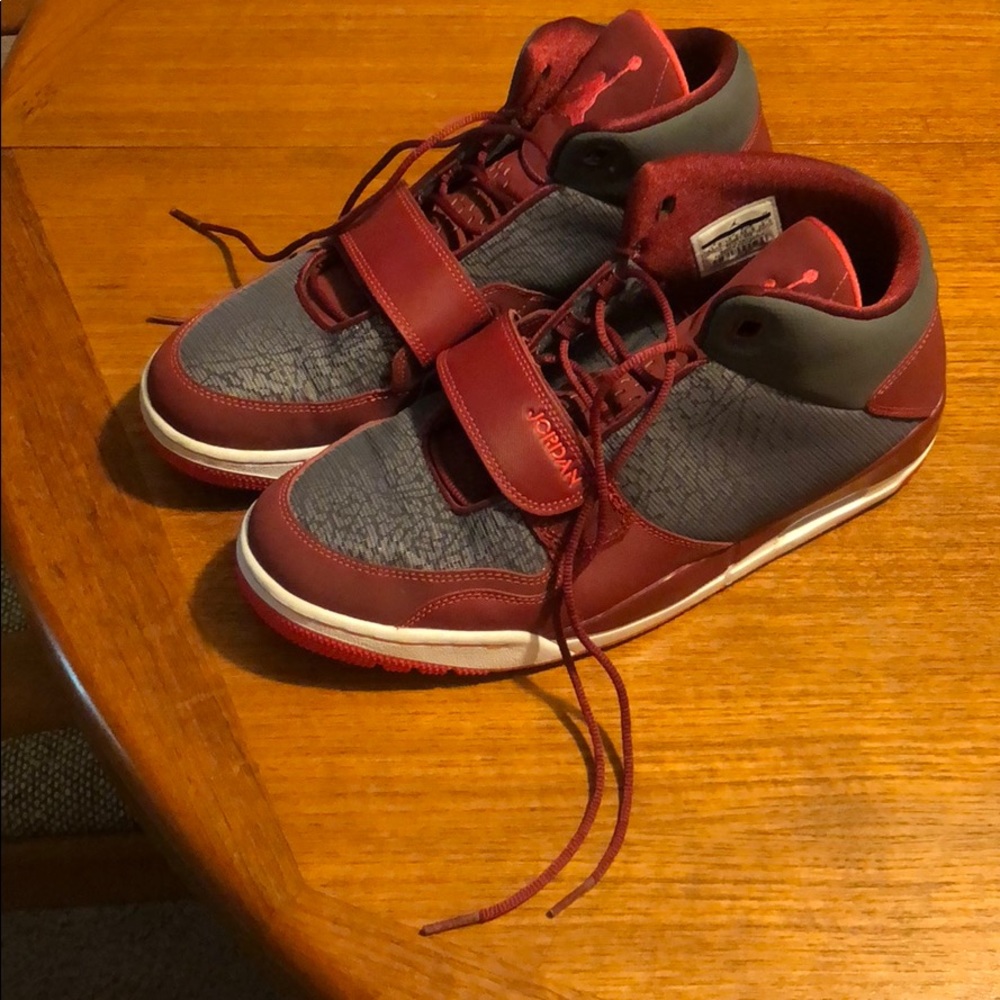 Nike air Jordan sized 11.5